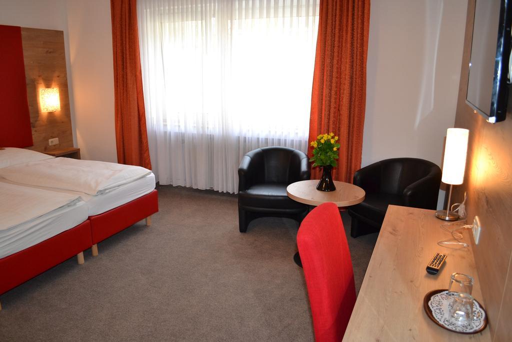 Hotel Minerva Garni Düsseldorf Dış mekan fotoğraf