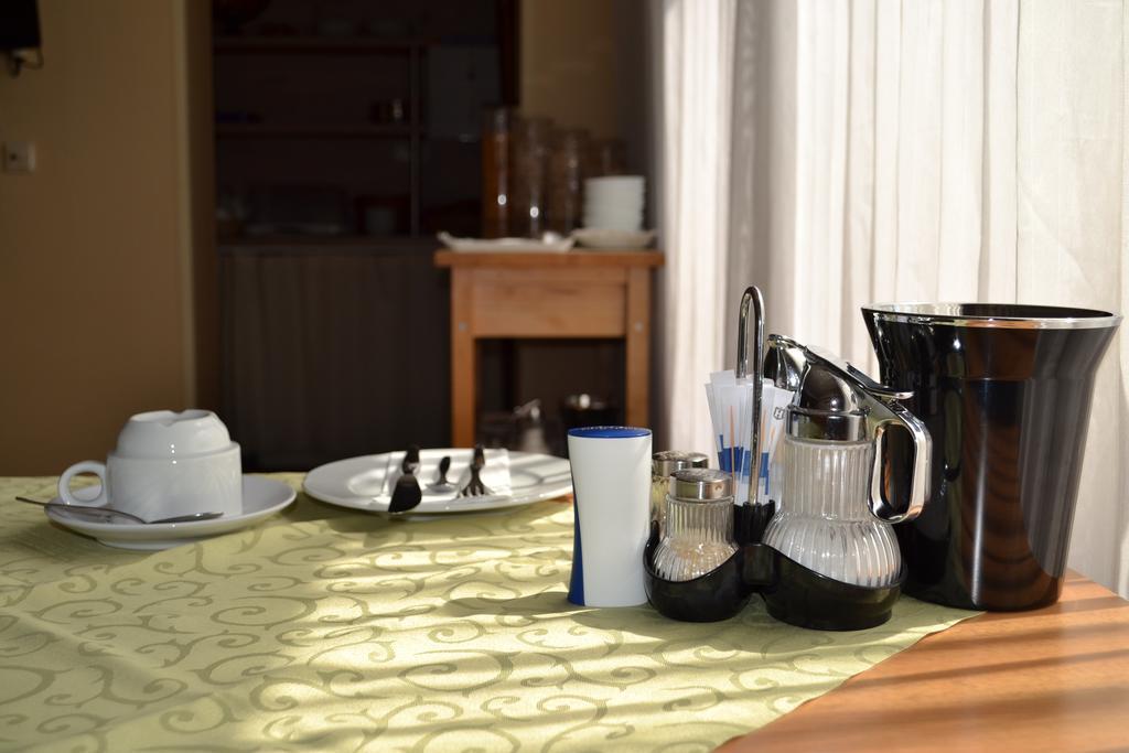 Hotel Minerva Garni Düsseldorf Dış mekan fotoğraf